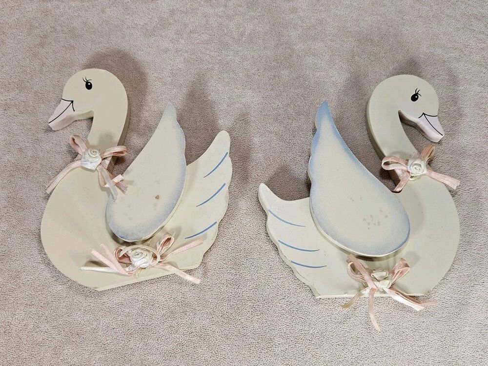 Vintage Wooden Country Goose Wall Hanging Pair Folk Art Decor Cottagecore Granny